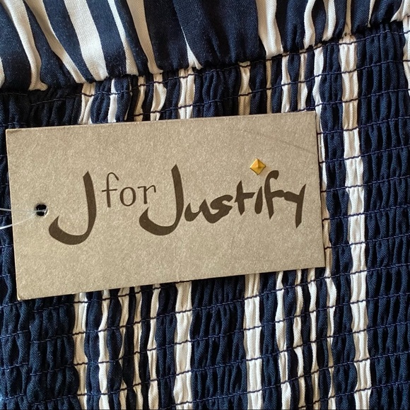 J Is For Justify off Shoulder Jumpsuit Romper - Picture 4 of 7